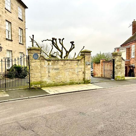 Bell Cottage By Ludlow Castle With Onsite Parking Экстерьер фото