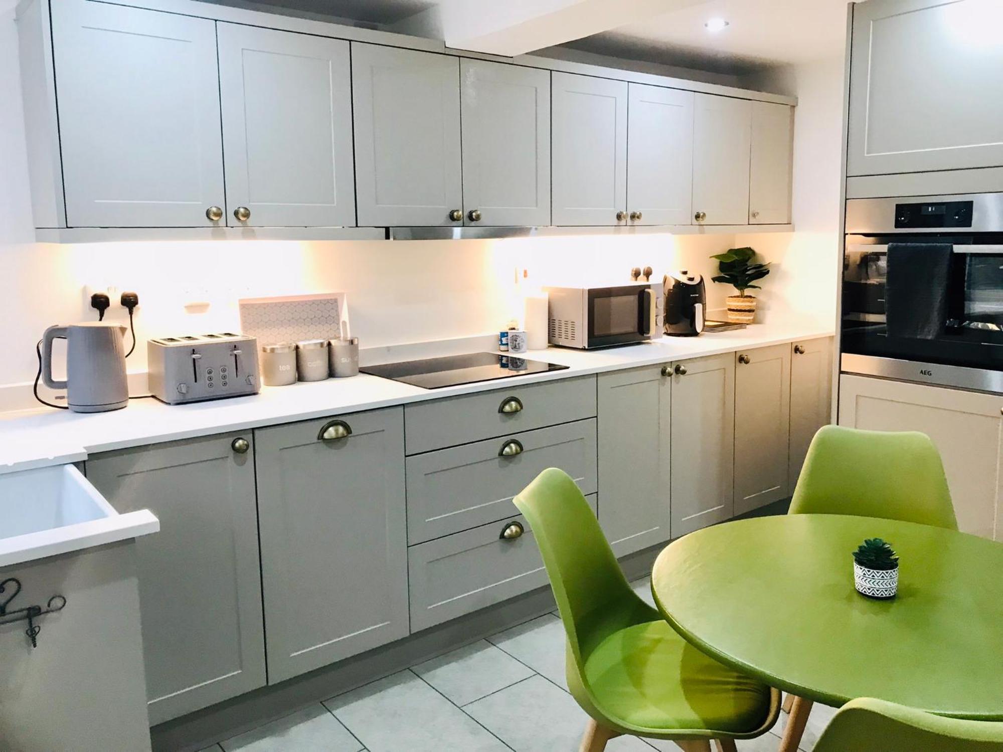 Bell Cottage By Ludlow Castle With Onsite Parking Экстерьер фото