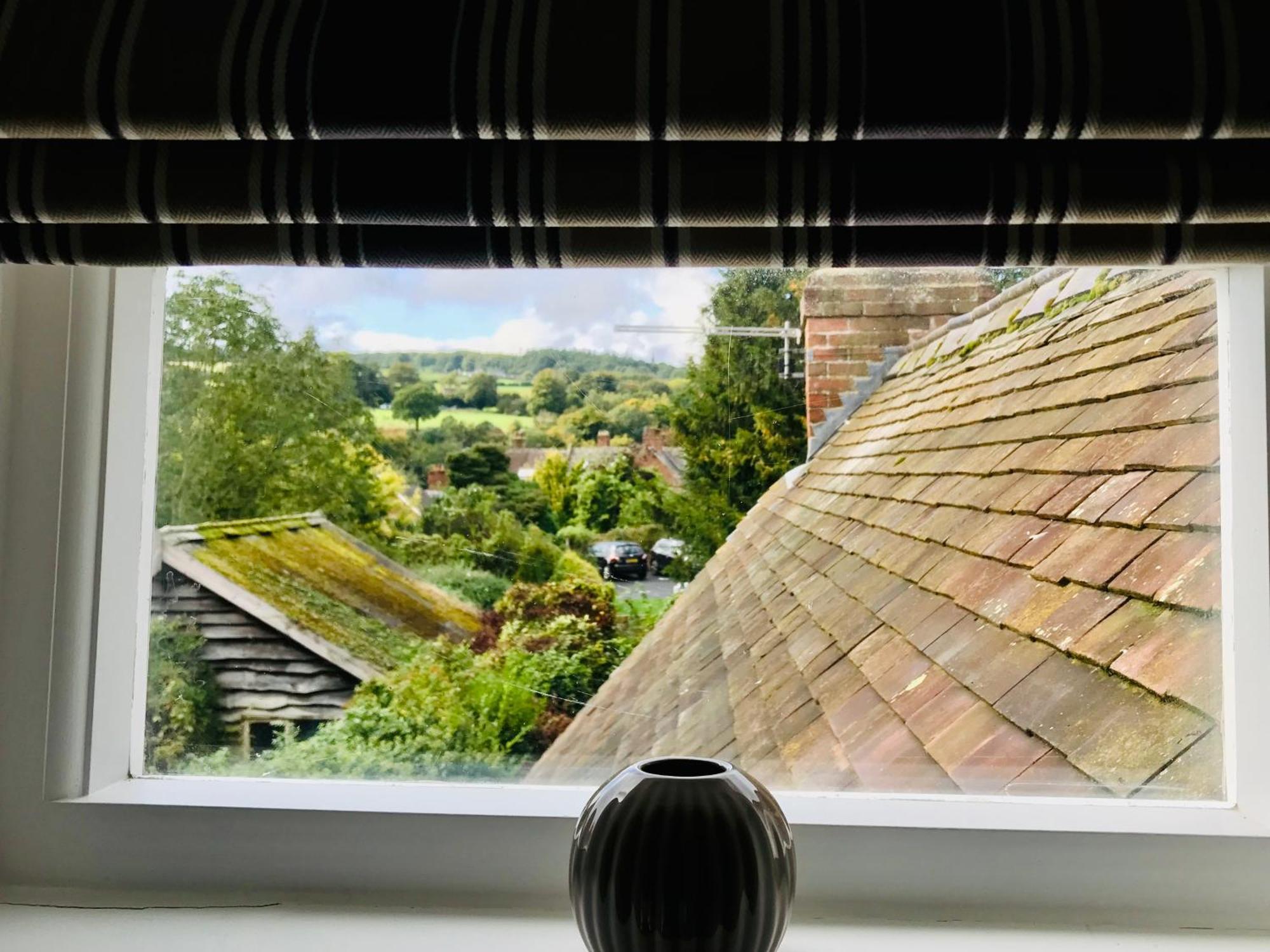 Bell Cottage By Ludlow Castle With Onsite Parking Экстерьер фото